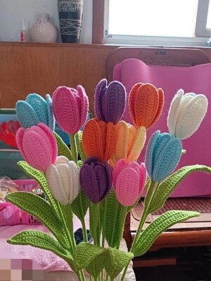 ช่อดอกไม้ถัก,ดอกกุหลาบถัก,ทานตะวันถัก,ลาเวนเดอร์ถัก,ดอกไม้ถักโครเชต์,ดอกไม้ถักไหมพรม,ช่อดอกไม้,ดอกไม้วาเลนไทน์,ช่อดอกไม้รับปริญญา,ช่อดอกไม้คู่รัก,ของขวัญวาเลนไทน์,crochet,flowers