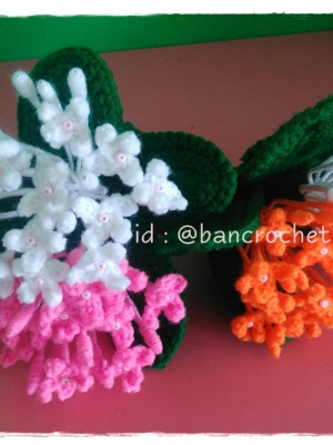 ดอกเข็มถัก