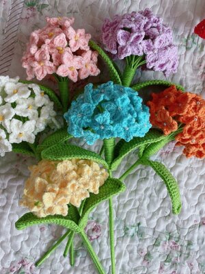ช่อดอกไม้ถัก,ดอกกุหลาบถัก,ทานตะวันถัก,ลาเวนเดอร์ถัก,ดอกไม้ถักโครเชต์,ดอกไม้ถักไหมพรม,ช่อดอกไม้,ดอกไม้วาเลนไทน์,ช่อดอกไม้รับปริญญา,ช่อดอกไม้คู่รัก,ของขวัญวาเลนไทน์,crochet,flowers