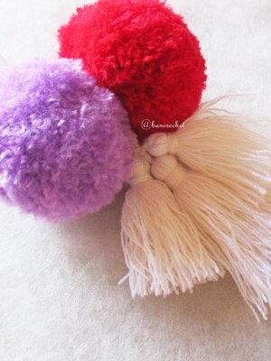 พวงกุญแจ,พวงกุญแจแต่งงาน,ของชำร่วย,ของชำร่วยแต่งงาน,พวงกุญแจตุ๊กตา,แฮนด์เมด,ตุ๊กตา,ตุ๊กตาถัก,ตุ๊กตาถักไหมพรม,ปอมปอม,พวงกุญแจปอมปอม,รับทำของชำร่วย,รับออกแบบของชำร่วย,รับออกแบบของที่ระลึก,ของชำร่วยราคาส่ง,พู่,พู่ไหมพรม,พวงกุญแจพู่ปอมปอม,ของขวัญ