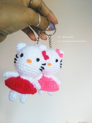 พวงกุญแจคิตตี้,คิตตี้ถัก,kitty,kitty doll,คิตตี้ถักโครเชต์,คิตตี้ถักไหมพรม,ตุ๊กตาคิตตี้,hello kitty,ตุ๊กตาถัก,ตุ๊กตาของชำร่วย