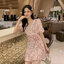 Dress4677 เดรสชีฟองลายดอกไม้ ทรงคอวีป้าย ชายระบาย มีซับในอย่างดี แต่งสายรูดช่วงกระโปรงเก๋ๆ ดูมีดีเทล ผ้าชีฟองเนื้อดีนุ่มมีน้ำหนักใส่สบาย งานสวยผ้านุ่มน่าใส่ ทรงนี้ใส่ได้เรื่อยๆ ใส่ทำงาน/ใส่เที่ยว ชุดเดียวเอาอยู่ **พร้อมส่งสีเขียวสีเดียวค่