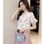 Blouse3788 เสื้อชีฟองสีครีมลายดอกไม้สีชมพู แต่งระบายที่คอ ช่วงอกและปลายแขน ผ้าชีฟองเกรดพรีเมียมเนื้อดีหนาสวย มีซับในอย่างดี งานสวยผ้านุ่มใส่สบาย แมทช์กับอะไรก็สวย
