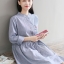 Dress4534 เดรสแขนยาวคอจีนลายริ้วเล็กสีฟ้าขาว กระดุมหน้าครึ่งตัว มีกระเป๋าอกงานปักรูปดอกไม้ มีเชือกรูดผูกเอวปรับได้ตามสัดส่วน แขนยาวกระดุมข้อมือ ผ้าคอตตอนลินินเนื้อดีเรียบสวยไม่ยับง่าย ดีไซน์น่ารักสไตล์สาวญี่ปุ่น งานตัดเย็บอย่างดี ใส่เที่ย