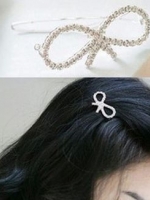พร้อมส่ง กิ๊ฟติดผม รูปโบว์ ประดับเพชร